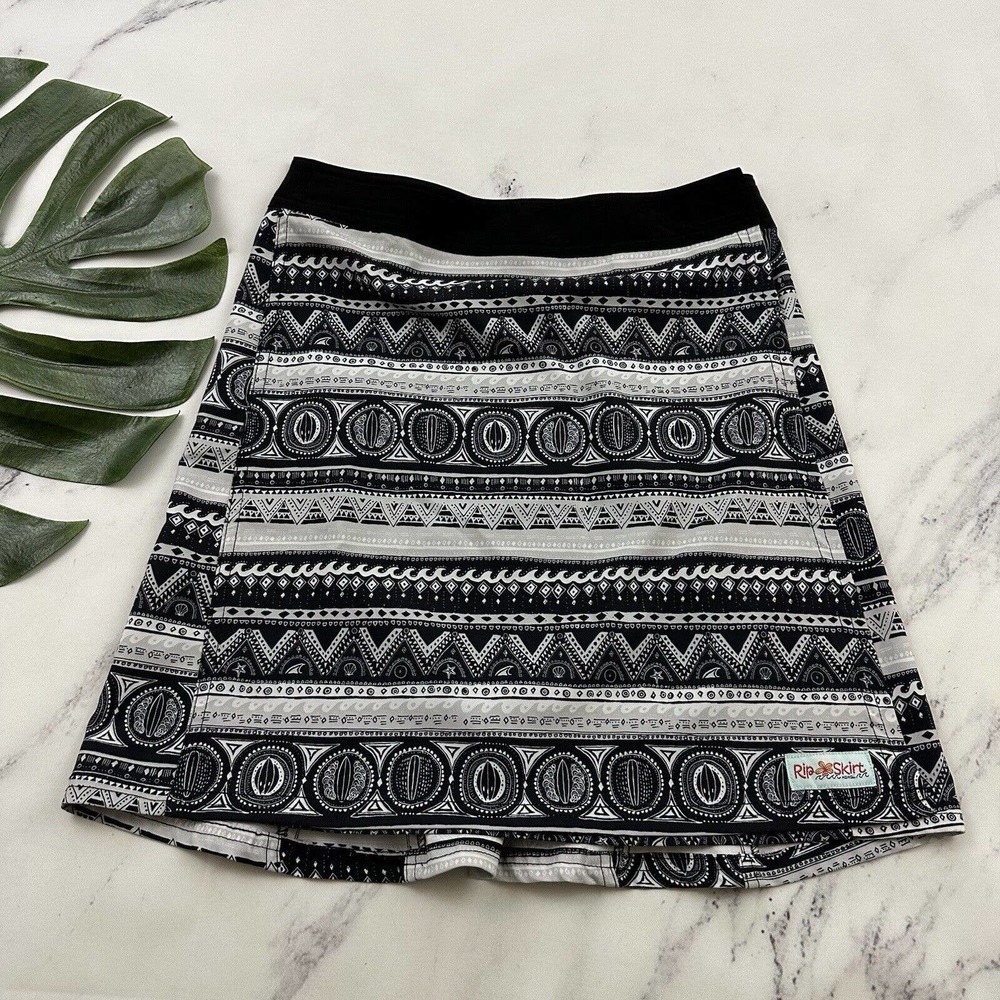 Rip Skirt Womens Wrap Size XS Black Gray Tropical Surfboard Stripe Print Short
